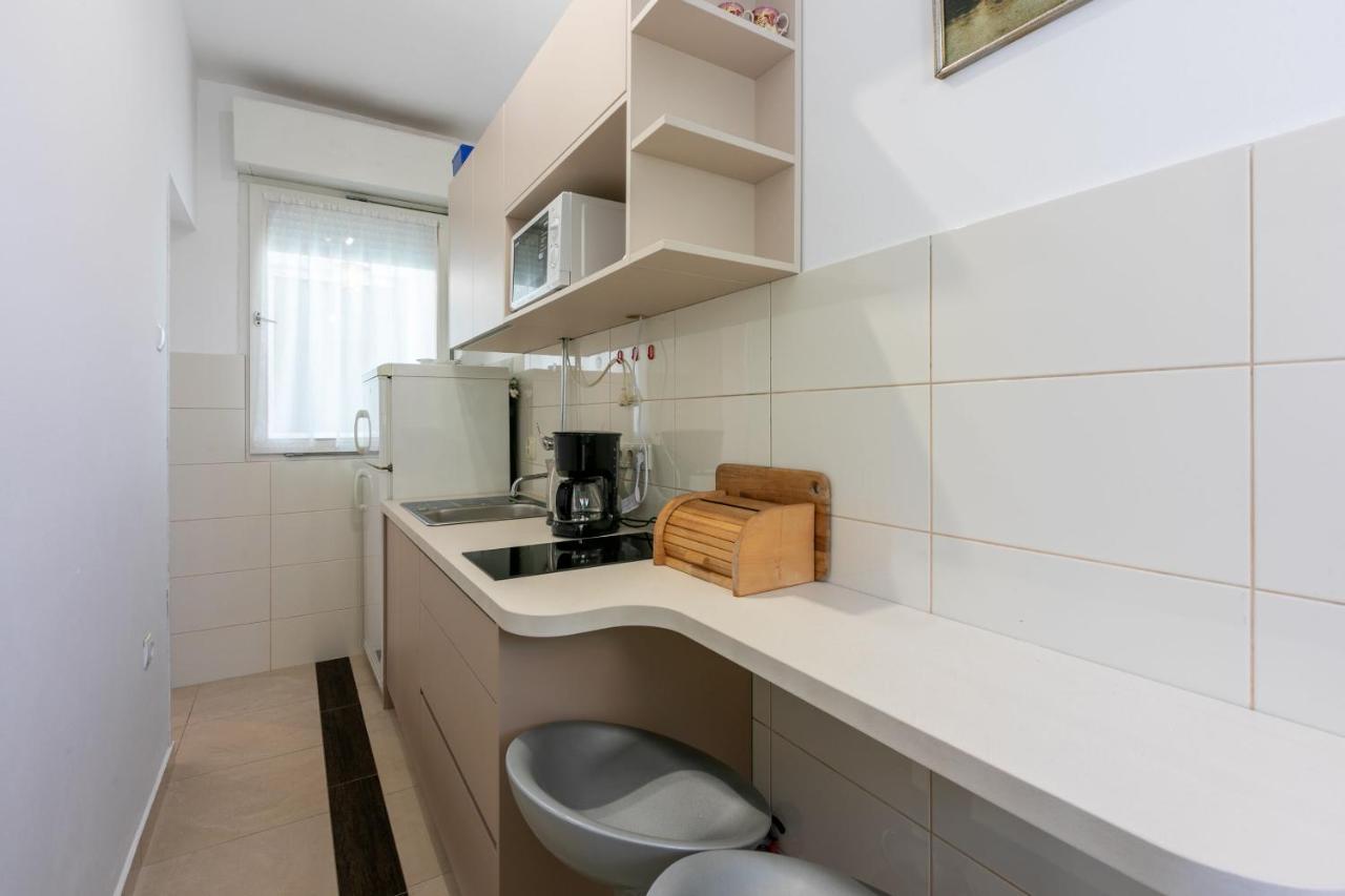 Apartment Andry 2 Crikvenica Bagian luar foto