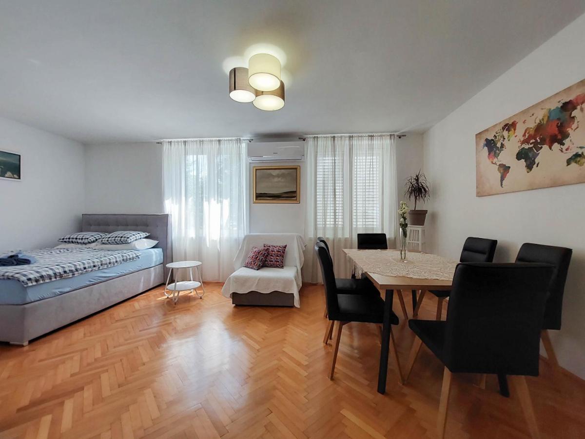 Apartment Andry 2 Crikvenica Bagian luar foto